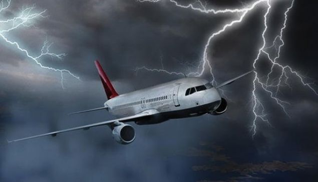 Havadayken pek hissetmiyoruz, ancak uaa kt hava koullarnda sk sk imek arpar.          