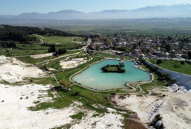 Denizli- Pamukkale Travertenleri     