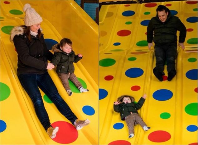  Annelerinin babalarna brakt ocuklar durumun pek farknda olmasa da, babalar bu anlar elenceye evirmeyi baaryor. Fotoraflarda iin biraz mizahi ksmna kalm gibi grnse de ite babalaryla yalnz kalan ocuklar...        