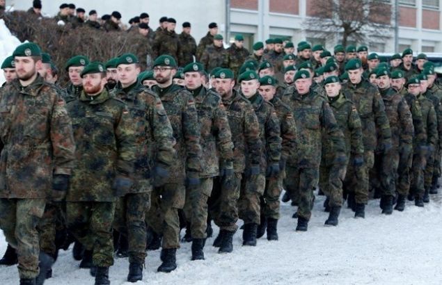  Almanya  <br><br>    180,000  