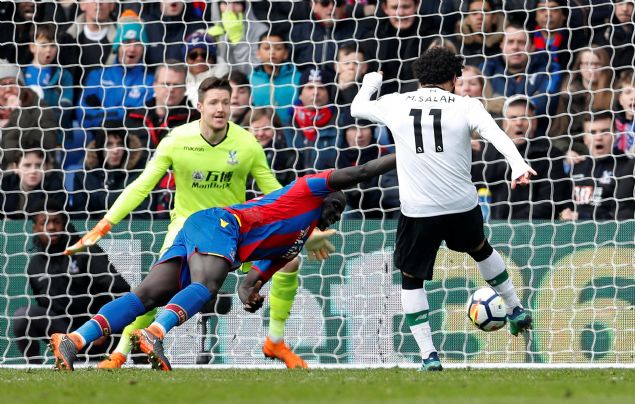  Yl 2012... Ben onu Baselin ampiyonlar Ligi malaryla tandm. Ayaklarn gremediiniz  bir hz vard. Sa kanattan akp ie kat eder ve sol ayak iiyle topu uzak direin dibine plaseyle brakrd, ok kolay bir imi gibi. Geen hafta iinde Roma kalesinin atalna takt top bu tarz gollerinin ahikas olacakt. 