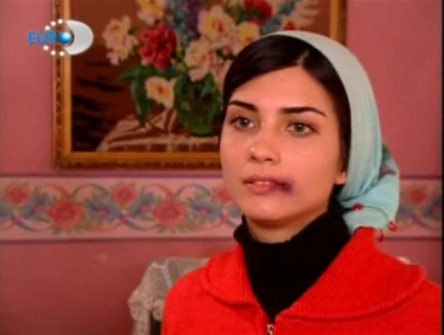   �nl� oyuncuyu ilk olarak Sultan Makam� (2003) dizisinde g�rd�k.       
