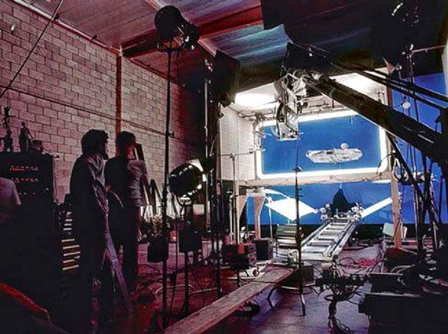                                                                 Richard Edlund (1977)                                                           