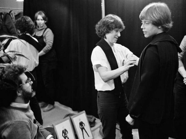                                                                 George Lucas ve Mark Hamill in Star Wars: Episode VI - Return of the Jedi (1983)                                                          