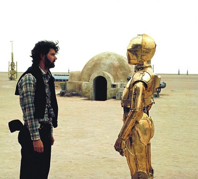                                                                 George Lucas ve Anthony Daniels (1977)                                                           