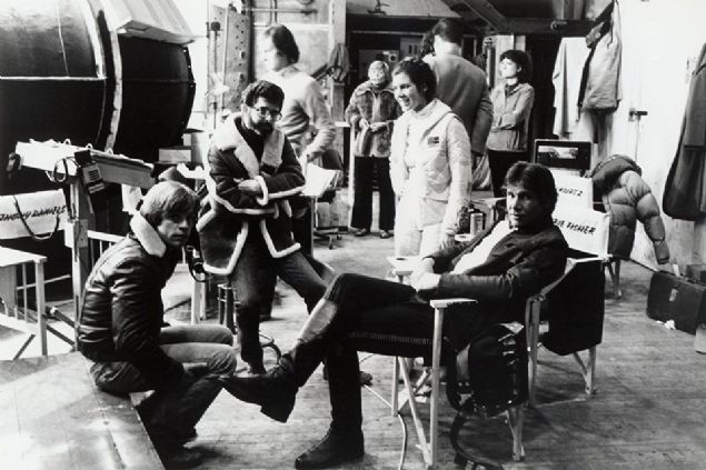                                                                 Harrison Ford, George Lucas, Carrie Fisher ve Mark Hamill / Star Wars: Episode V - The Empire Strikes Back (1980)                                                          