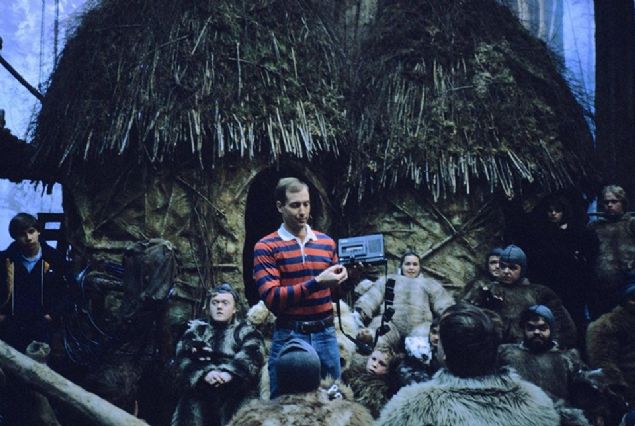                                                                 Warwick Davis ve Ben Burtt / Star Wars: Episode VI - Return of the Jedi (1983)                                                          