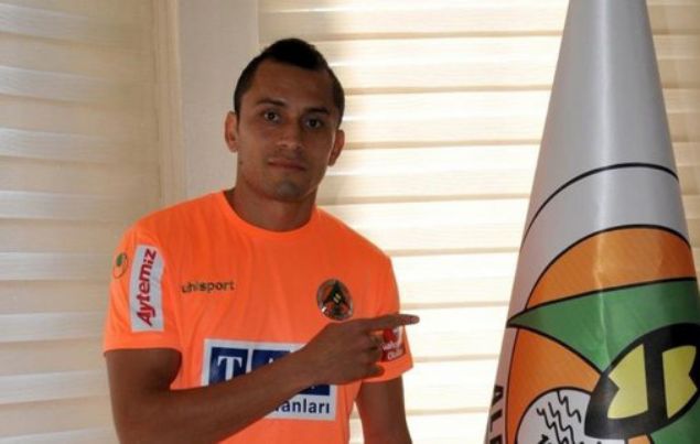                                                                 DOUGLAS - ALANYASPOR                                                       