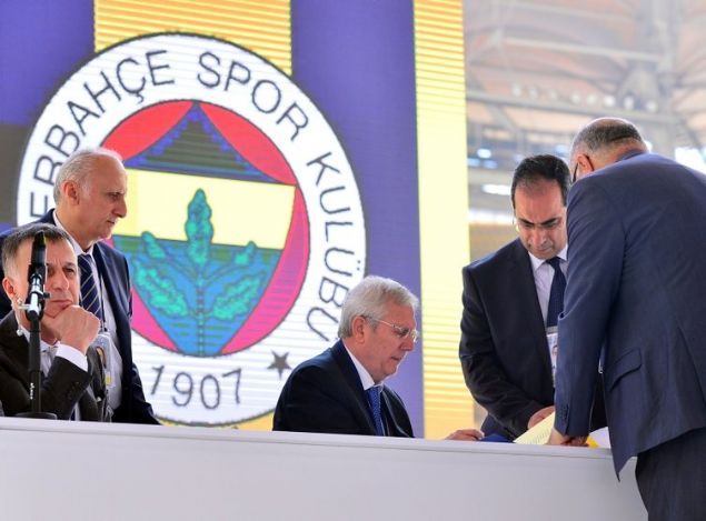                                                                 'ampiyonlar Ligi'nde yeni statye gre Fenerbahe Futbol Takm'nn gruplara kalacana inancmz tamdr.'                                                        