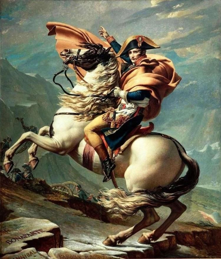 Napolyon'un en aalayc yenilgisi neyle ilgilidir?  <br><br>  Waterloo hi kukusuz Napolyon'un en ezici yenilgisi olmakla beraber, onun en utan verici yenilgisi deildi.1807'de, Fransa, Rusya ve Prusya arasnda bir dnm noktas niteliindeki Tilsit Bar'n imzalayan Napolyon'un keyfi yerindeydi. Bunu kutlamak iin mparatorluk Saray'nn leden sonra bir tavan av dzenlemesini nerdi. Bu av, Napolyon'un ok gvendii kurmay bakan Alexandre Berthier tarafndan organize edildi. Napolyon'u etkilemeye can atan Berthier, mparatorluk Saray'nn konuklar megul edecek kadar av hayvanna sahip olduunu gstermek iin binlerce tavan satn ald. Parti vakti geldi, av balad ve av hayvanlarnn bekileri avlar sald. Ama av felaketle sonuland. Berthier yabani deil, evcil tavan almt; bu tavanlar da ldrlmekten ziyade besleneceklerini dndler. Tavanlar canlarn kurtarmak zere kamak yerine, byk apkal ufak tefek bir adama yneldiler ve onu kendilerine yemek veren bakclaryla kartrdlar. A tavanlar saatte 56 km'lik azami hzlaryla Napolyon'a hcum ettiler. Av partisindekiler (artk tam bir kargaaya dnmt) onlar durdurmak iin hibir ey yapamyordu. Napolyon'un, alktan krlan hayvanlar plak elleriyle savuturmaya alarak kamaktan baka bir seenei yoktu. Ama tavanlarn iddeti dinmedi ve mparatoru at arabasna kadar pskrttler; bu srada Napolyon'un adamlar tavanlar nafile krbalyorlard. Bu fiyaskonun gnmzdeki anlatmlarna gre, Fransa mparatoru tamamen hrpalanm bir vaziyette ve utan iinde arabasna koturdu.  
