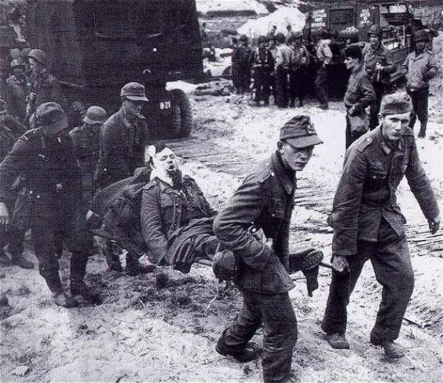 Savatan  kat daha tehlikeli olan ey nedir?<br><br>    almak; iki, uyuturucu ya da savatan ok daha fazla insan ldrmektedir. Her yl yaklak iki milyon insan, ile ilgili kazalar ve hastalklar yznden hayatn kaybediyor; buna karn savalarda her yl 650 bin kii lyor. Tek bana deerlendirildiinde, en tehlikeli iin, Bering Denizi'nde alan Alaskal yenge avclarna ait olduu sylenir.  