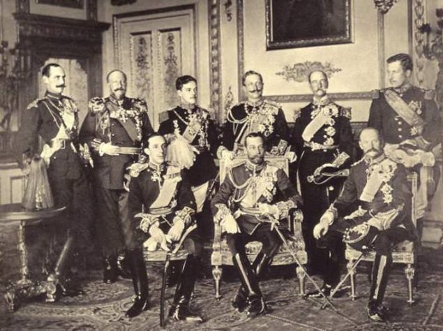                                                                 Avrupa'n�n dokuz kral�, 1910 y�l�nda Windsor Saray�'nda bir araya geldi.                                                                                    