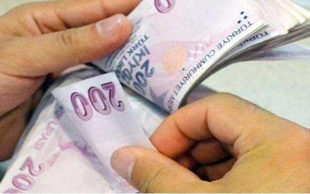 Sigortal SGK l Mdrlne veya Sosyal Gvenlik Merkezine bir dilekeyle bavurarak fazladan denen bedeli geri isteyebilir. SGK talep zerine fazla yaplan deme olup olmadn kontrol edip, iverence byle bir parann yatrlp yatrlmadna bakyor.     