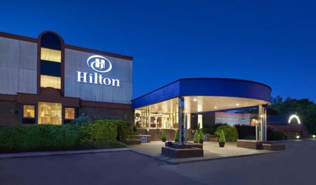   11 - Hilton   
