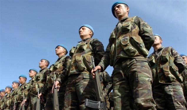 'Sayn Cumhurbakanmzn aklamasndan sonra biz bakanlk olarak gerekli btn almalar yaptk. u anda biz hazrz, btn alternatiflerimizle hazrz. Aa yukar 4 veya 5 seenek var. Ya var, cret var, cretin kullanma yerleri var, baka birtakm teknik ayrntlar var, onlar farkl formatlarda hazrladk. Hepsinde ortak, hibir askerlik hizmetinde bulunmayacaklar, gitmeyecekler. Sayn Cumhurbakanmz seimden sonra bu erevede talimatn verecek, ona gre de gerei yaplacak. Aralk 2014'te kan bedelli yasasnda ya 26, cret 18 bin lirayd. Bavuranlarn says ise 203 bindi. Bir nceki 2011'in Aralk aynda kmt. Orada cret 30 bin lira, ya 27 idi, faydalanan 70 bindi.' 