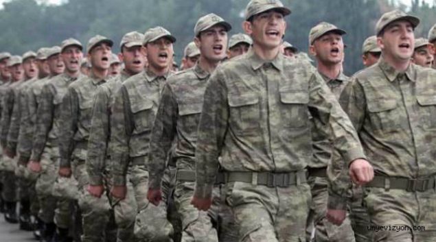 Seimden sonra bedelli askerlikle ilgili ne yaplaca ve bunun kimleri kapsayacana ilikin soru zerine Canikli, Trk Silahl Kuvvetlerinin byk oranda profesyonel orduya getiini syledi. Ykml olarak askere gidenlerin, atma alanna, n hatta gitmediini, geri hizmetlerde grev yaptn vurgulayan Canikli, 'Bunun bir tane bile istisnas yok.' dedi. 