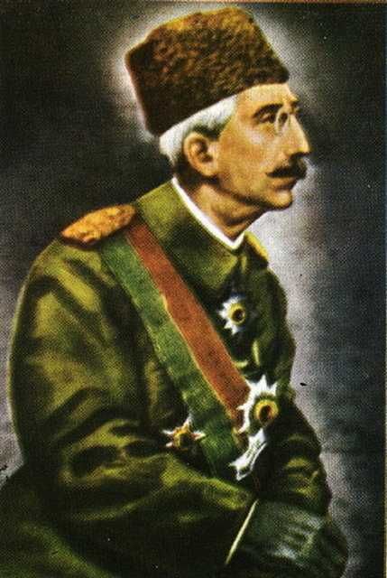                                                                 Sultan Vahdettin-Suriye yetkililerinin kabul etmesi zerine naa amdaki Sleymaniye Camiinin avlusuna defnedildi.                                                         