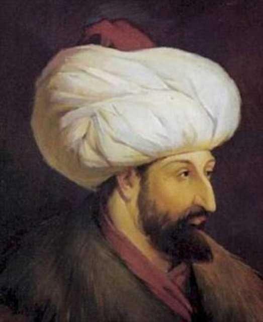                                                                 II.Mehmet Hn: Fatih'te, Fatih Camii bahesindeki trbesinde.                                                         