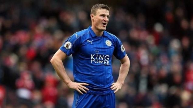                                                                 ROBERT HUTH                                                       