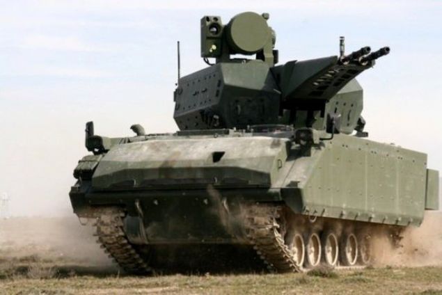                                                                 Yaplan testlerde KORKUT AC katapulttan atlan hedef ua ASELSAN'n gelitirdii yerli radar sistemiyle tespit edip, baarl bir ekilde vurarak drd. KORKUT test atlarnda sabit hedefleri de baaryla vurdu.                                                                            