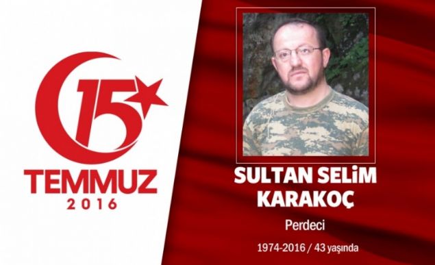 Rizeli Sultan Selim Karako, 42 yanda bir tccard. Evli ve 3 ocuk babasyd. 15 Temmuz gecesi darbe giriimini farkedince hemen evden kt, sonra dnd. Abdestini alp eiyle helalleerek hain darbecilerle mcadele etmek iin yeniden yollara dt, ehitlik makamna ulat.Ankara'da sokaklarnda hain darbeciler tarafndan ehit edildi. Rize Merkeze bal Gneyce Ky'nden Selim Karakoun cenazesi Ankarada defnedildi.       