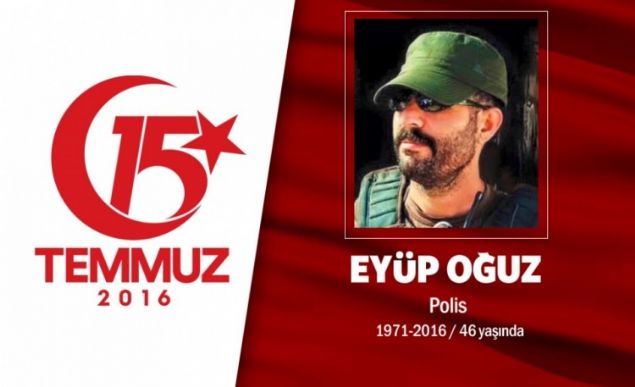 Dava insan, dava yolunda ehit dt. 5 Mart 1962 ylnda orumun Mecideyekavak Kynde doan Erol Olok, evli ve  ocuk babasyd. 54 yandaki reklamc Erol Olok, Trkiyede en nemli siyasi iletiim kampanyalarnn duayeniydi. 14 yllk AK Parti iktidarnn, baardan baarya koan tm seim kampanyalarnda onun damgas vard. Cumhurbakan Erdoanla ilikisini hibir zaman profesyonel bir iliki olarak tanmlamad. Her zaman dava, yol ve kader arkadal olarak grd. lk oluna Abdullah Tayyip adn verdi. Oluyla birlikte ehadet erbetini iti. 15 Temmuz gecesi olu Abdullah Tayyip ile gittii Boazii Kprs'nde hain darbeciler tarafndan ehit edildi. Cumhurbakan Erdoan, cenaze treninde, 'Erol benim bir yol arkadamd Abdullah prlanta bir yavrumuzdu. Mekan cennet olsun inallah.' diyerek gzyalarn tutamad. ehit Erol Olok, Altunizade lahiyat Fakltesi Camiindeki cenaze namaz sonras Karacaahmet Mezarlnda evlad Abdullah Tayyip ile yan yana defnedildi.         