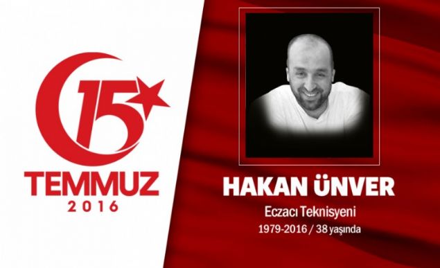 37 yandaki Hakan nver, eczac teknisyenlii yapyordu. Meslekta Aye Nur Ly nver ile evliydi. 15 Temmuz gecesi Cumhurbakan Erdoann ars zerine arkadalaryla birlikte hain darbecilere kar direnie katld. Ardndan Emniyet Mdrl nne gitti, blgedeki darbecilere engellemeye alt. Hain darbecilerin ele geirdikleri sava uaklarndan at ate sonucu ehit dt. ehit Hakan nverin cenazesi Ankara Demetevler z Elif Camii'nde klnan cenaze namaz sonras Karyaka Mezarl'nda defnedildi.               