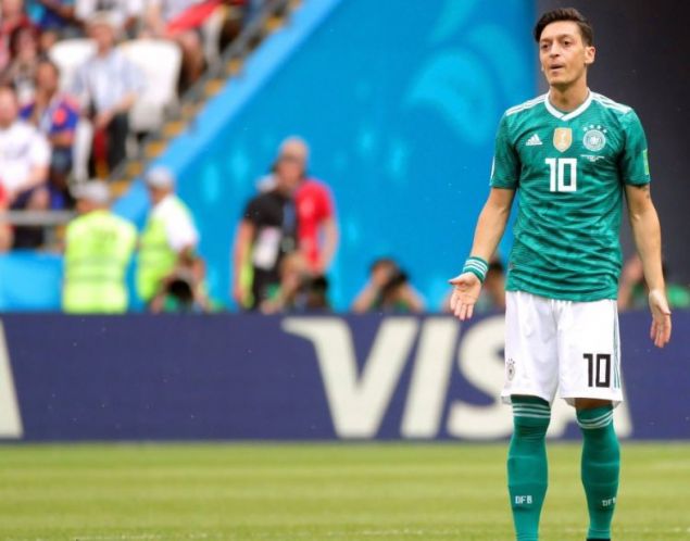                                                                 ZL PMAN DEL  <br><br>  Stern internet sitesi, zilin Cumhurbakan Erdoan ile tekrar fotoraf ektirebileceini ve bu durumdan piman olmadn dile getirdi.                                                          