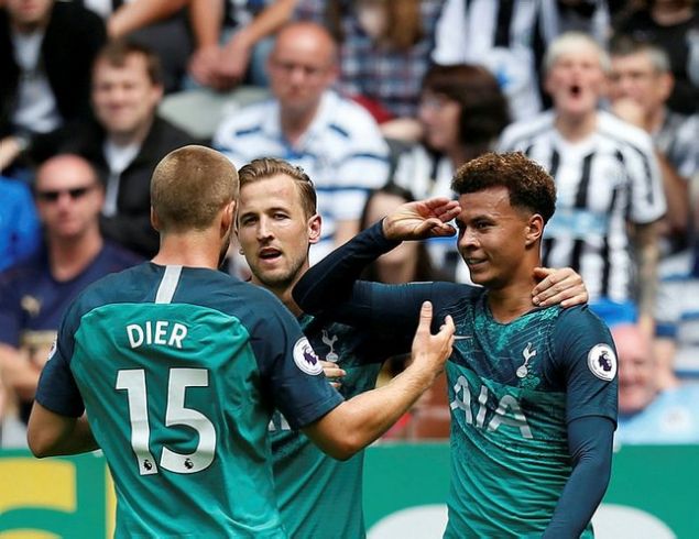                                                                 2. TORBA  <br><br>  Tottenham                                                        