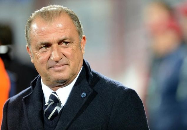                                                                 Fatih Terim  <br><br>  Igor Tudor'un grevine son verildikten sonra 22 Aralk 2017 tarihinde Galatasaray'a dnen Fatih Terim, ligin ikinci yars iin her ay 1905 TL'lik cretle anlat. Sar-krmzllar, 2018-2019 sezonu iin deneyimli antrenre 3 milyon Euro deneceini Kamuoyu Aydnla Platform'una (KAP) bildirmiti.                                                        