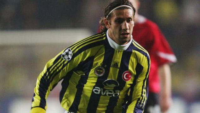                                                                 Galatasaray da istedii kadar forma ans bulamayan Mehmet Yozgatl, Adanaspor ve stanbulspor formalar giydikten sonra Fenerbahe'ye transfer oldu.                                                           