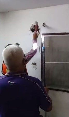                                                                 Bangkok'ta ekilen bu grntler hayrete drd.                                                        