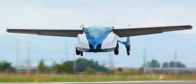  Menzili 875 kilometre olan arac�n saatte ula�abildi�i maksimum h�z ise 200 kilometre. 