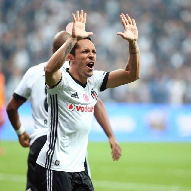                                                                 BABEL (BE��KTA�)                                                       