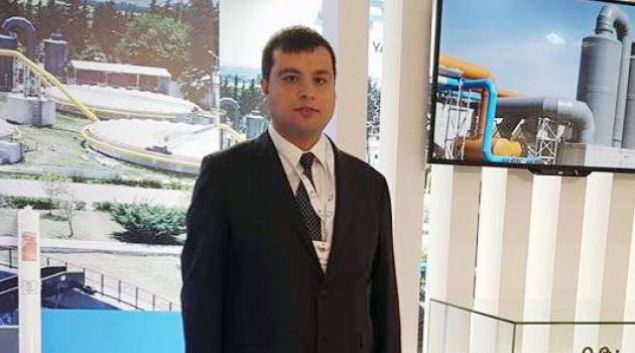                                                                 U�ak <br><br>Mehmet �ak�n                                                          