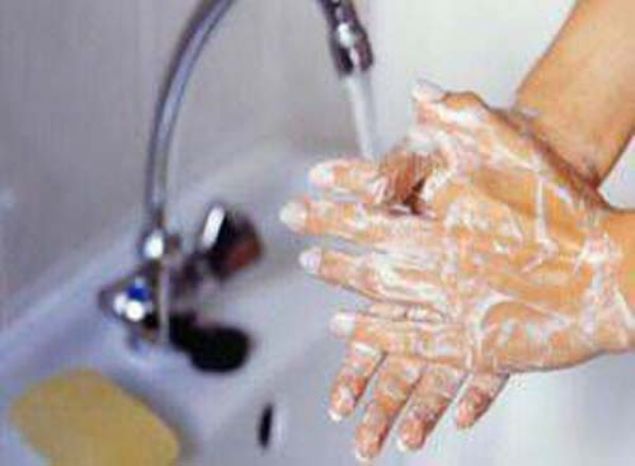                                                                 SABUN  <BR>    Hal Seferlerindeki Hristiyan askerleri gren Mslmanlar dehete dren ey onlarn saldrganl deil Avrupallarn ok nadir banyo yapmalar ve vcutlarnn ok kt kokmasyd.                                                           