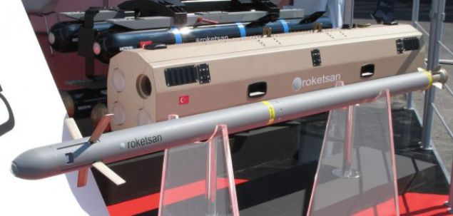                                                                 D�nyada benzeri olmayan T�rk f�zesi C�R�T<BR><BR>  ROKETSAN'�n geli�tirdi�i C�R�T, s�n�f�n�n en uzun menzilli f�zesi olarak rakiplerini geride b�rak�yor.                                                           