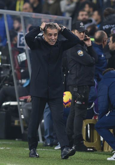                                                                 ��te Fenerbah�e 2-2 BB Erzurumspor ma��ndan kareler                                                        