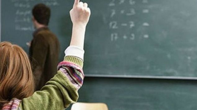                                                                 KIDEM DE Y�KSELECEK  <br><br>  Te�vik �al��mas�nda ��retmenlere ek �cretten sonra �zl�k haklar�nda da iyile�tirme planlan�yor.                                                         