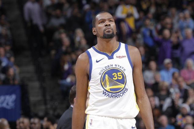                                                                 KEVIN DURANT                                                       