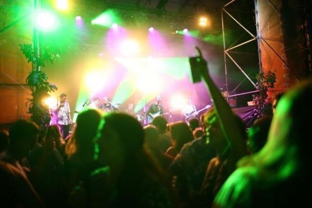                                                                 Bu yerleri TS 13:15 itibariyle Yeni Zelanda'nn Chatham Adalar izliyor.                                                       