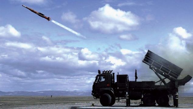 HSAR FZELER  <br><br>  Hisar Fzeleri; askeri s, liman, tesis ve birliklerin hava tehditlerinden korunmas amac ile sabit ve dner kanatl uaklara, seyir fzelerine, havadan karaya atlan fzelere ve insansz hava aralarna kar HSAR-A 10 +km, HSAR-O 16 +km menzil aralklarnda kullanlan hava savunma fzeleridir.      