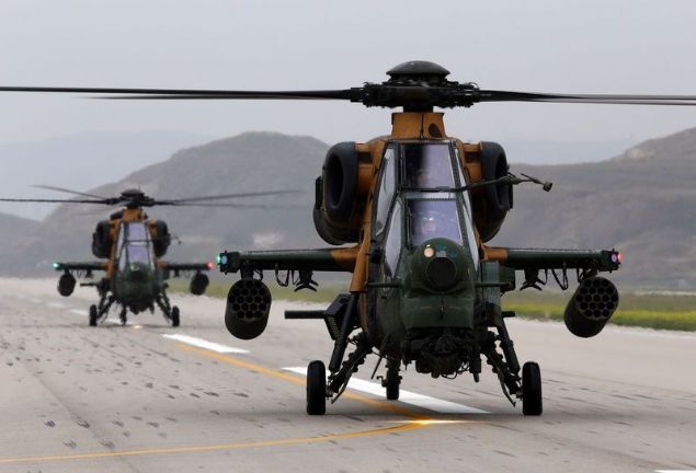 ATAK HELKOPTER  <br><br>      Trkiye'nin yerli retimi taarruz ve taktik keif helikopteri 'Atak' iin ilk adm 1995 ylnda atlmt.  <br>  talyan AgustaWestland, TUSA ve ASELSAN ortaklnda gelitirilen ATAK T-129 helikopteri ilk uuunu talyada AgustaWestland tesislerinde 28 Eyll 2009 tarihinde gerekletirdi.     