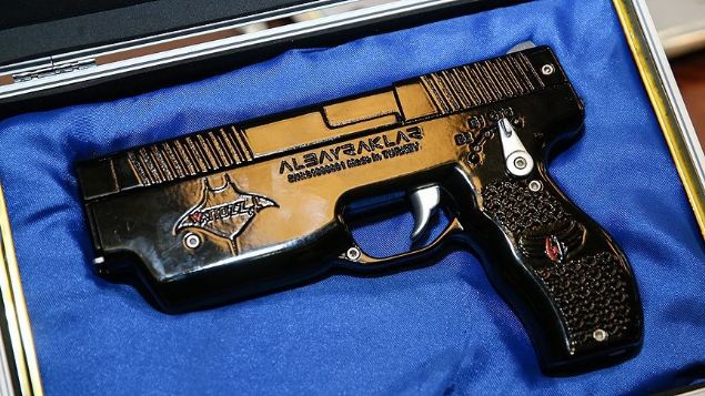  Wattozzun uzaktan kontrol edilebilen mermileri 10 metreye kadar kadar etkili olaca dzenlenen etkinlik srasnda akland.    