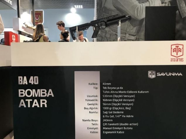 Kara Kuvvetlerine pompal tfek, Deniz Kuvvetlerine yar otomatik tfek reten Ata Silah, ayrca Grcistan, Bahreyn, Kazakistan, Msr gibi lkelerin de silahl kuvvetlerine teslimatlar gerekletirdi.    Ata Silah, SAHA EXPO 2018'de sergilenen ve 1,5 yllk almann rn olan BA 40 Bomba Atar iin SSB ile szleme imzalad. Bu yl balamas planlanan teslimatlarn ardndan bomba atarlar farkl birliklerin kullanmna sunulacak.    zgn tasarmyla yerli olarak retilen bomba atar iin ulusal ve uluslararas patent bavurular yapld.    Dipik aksam taklarak tek bana kullanlabilen bomba atar, ayn zamanda MPT-76'nn altna taklabilecek ekilde tasarland.    Tasarm dolaysyla ayn bomba atar, sa ve sol elli personel tarafndan kullanlabiliyor.     