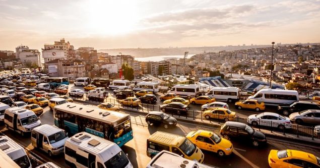 Motor silindir hacmi: 1601-1800 cc<br>  1-3 ya�: 2647 TL   