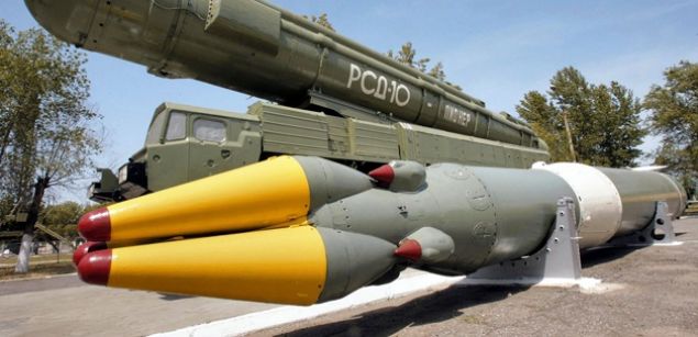 Rus ordusunun ABD ve mttefikleriyle yerel bir savaa girimek iin yeterli sayda ar avc uaklarna, taarruz uaklarna, stratejik uaklara ve sava helikopterlerine sahip olduunu dnyorum.'  