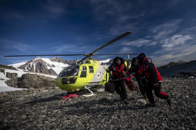                                                                 Uzun vadede ktada ozon lmne ynelik bir cihazn da kurulabileceini vurgulayan Yklmaz, nceliklerinin meteorolojik veriler olduunu bildirdi.                                                          