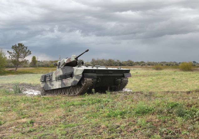  Trkiye'de ise yerli ve milli imkanlarla kabiliyetlerin artrld, savunma sanayisi ihracatnda da kresel dzeyde nemli bir aktr olma hedefine daha da yaklalan bir yl geride brakld.          