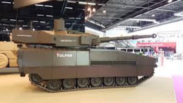 'Getiimiz yl Trkiye savunma sanayisi iin gndem maddelerinden biri de Altay tank oldu. Otokar irketimiz, ana ykleniciliini yapt Altay ana muharebe tanknn tasarm, prototipleme ve kalifikasyon srelerinden oluan ilk dnem projesini 2018 ylnda baaryla tamamlad.   